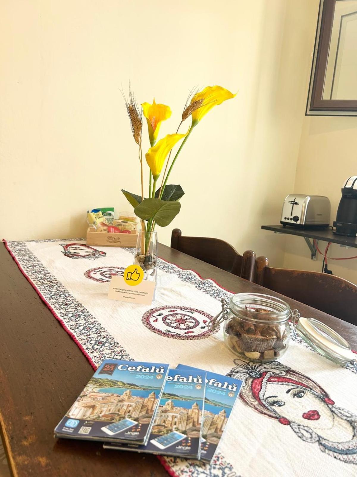Sicilian Dream Apartments チェファル エクステリア 写真