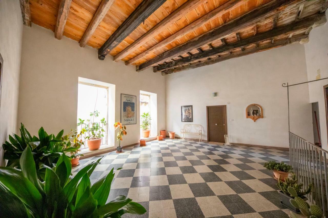Sicilian Dream Apartments チェファル エクステリア 写真